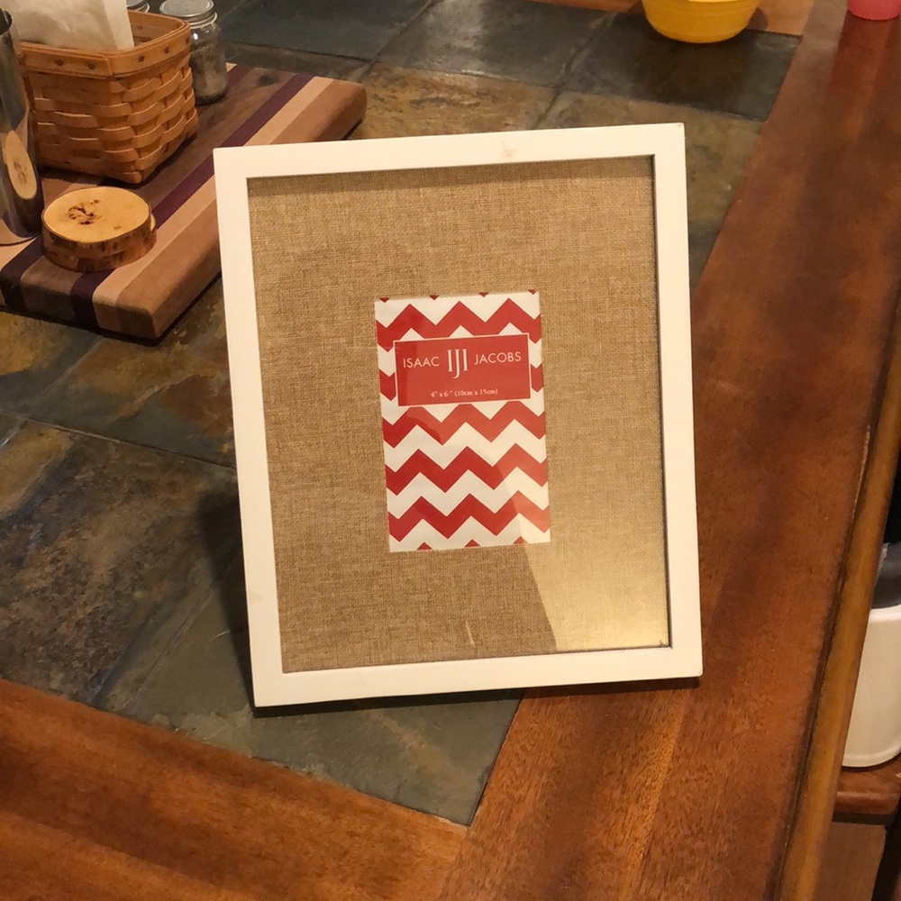 Picture frame - Picture 2 of 4